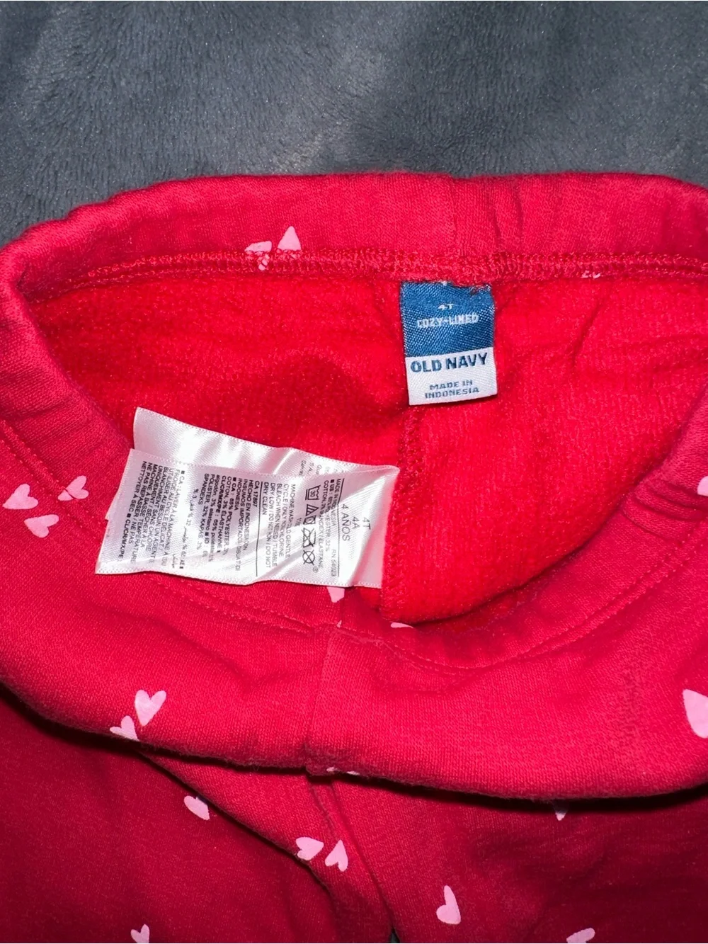Old Navy toddler Red Leggings with White Heart Print